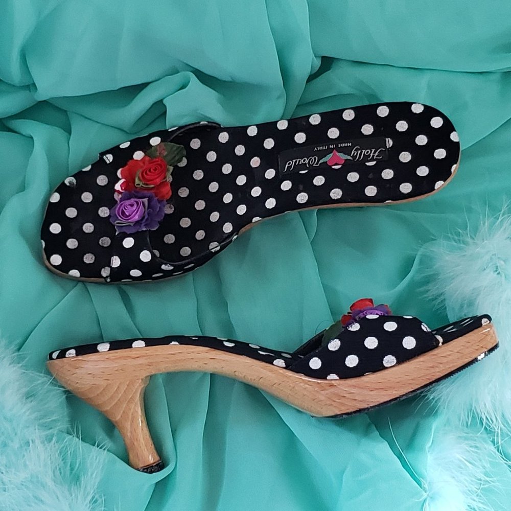 Vintage kitten heels